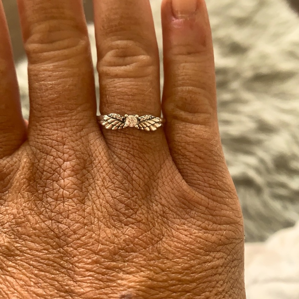Pandora ring